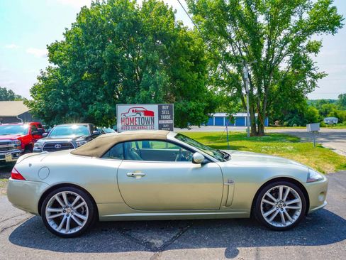 Used 2007 Jaguar XK Convertible RWD image 2