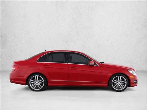 Used 2013 Mercedes-Benz C 250 Sedan image 8