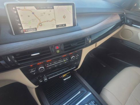 Used 2018 BMW X5 sDrive35i RWD image 13