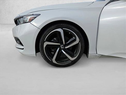 Used 2019 Honda Accord Sport image 20