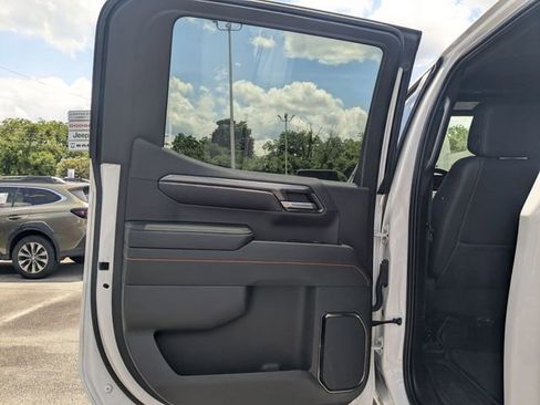 Used 2023 GMC Sierra 1500 AT4 AWD/4WD image 25