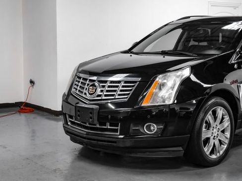 Used 2016 Cadillac SRX Performance w/ Driver Awareness Package FWD image 8