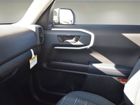 New 2025 Ford Bronco Sport Heritage w/ Convenience Package image 11