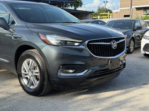 Used 2019 Buick Enclave Essence FWD image 5