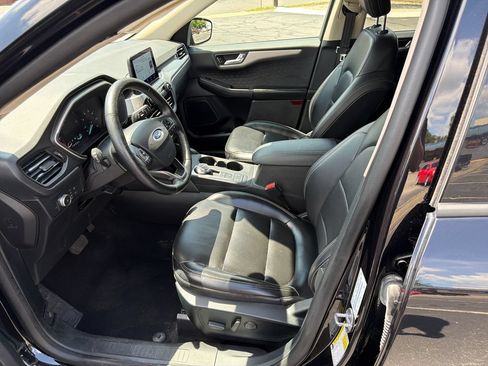 Used 2020 Ford Escape SEL AWD/4WD image 25