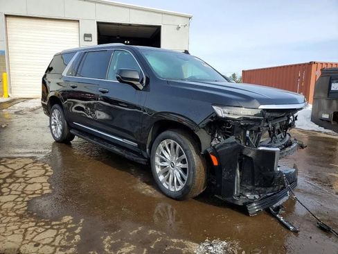 Used 2022 Cadillac Escalade ESV Premium Luxury image 3