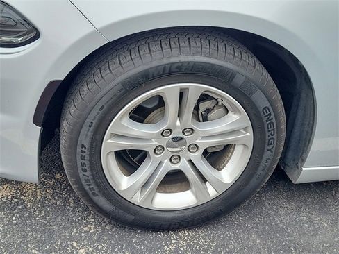 Used 2023 Dodge Charger SXT image 5