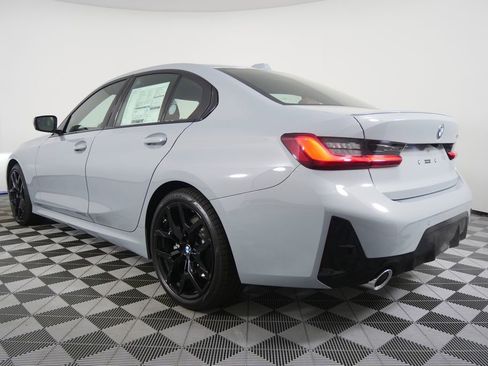 New 2026 BMW 330i Sedan w/ M Sport Package image 5