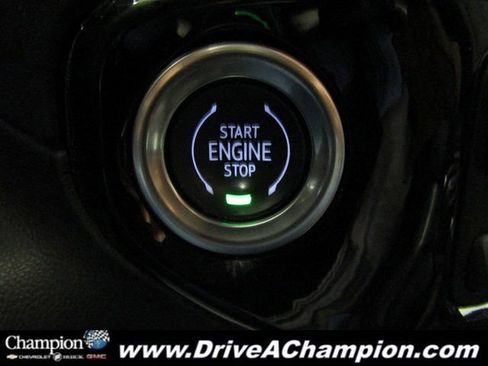 Used 2022 GMC Sierra 1500 SLT w/ SLT Premium Plus Package image 41