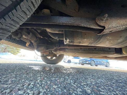 Used 2006 GMC Yukon XL SLT w/ SLT Preferred Equipment Group image 19