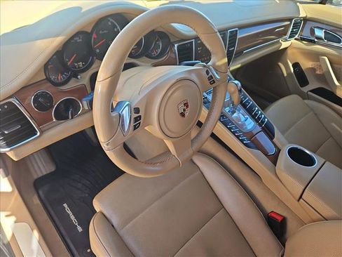 Used 2010 Porsche Panamera Turbo image 10