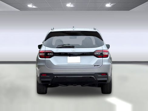New 2026 Honda Pilot Sport image 9