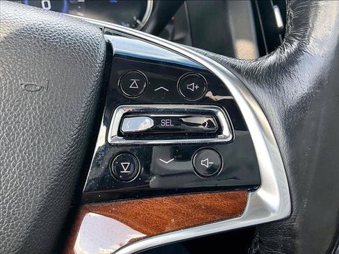 Used 2019 Cadillac Escalade ESV Premium Luxury RWD image 21