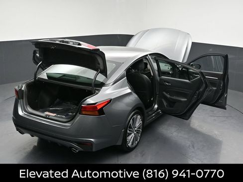 Certified 2025 Nissan Altima 2.5 SL FWD image 36