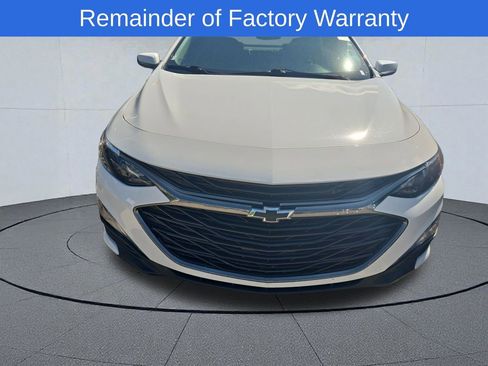 Used 2024 Chevrolet Malibu LT w/ Sport Edition FWD image 2