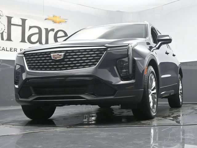Used 2024 Cadillac XT4 Premium Luxury w/ Cold Weather Package AWD/4WD image 62