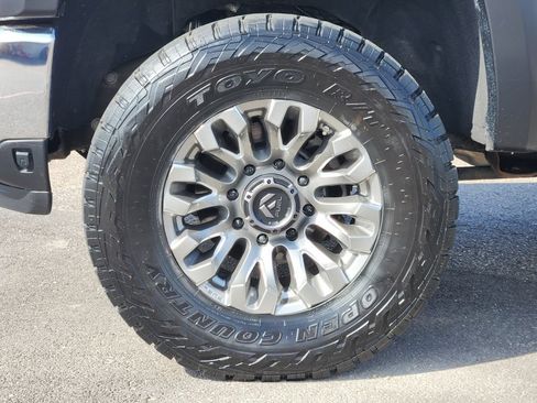 Used 2024 Chevrolet Silverado 2500 LTZ w/ LTZ Texas Edition AWD/4WD image 10