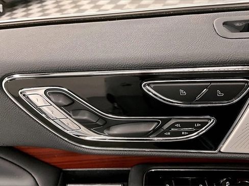 Used 2023 Lincoln Navigator L Reserve image 28