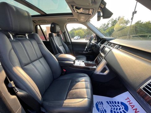 Used 2015 Land Rover Range Rover HSE image 15
