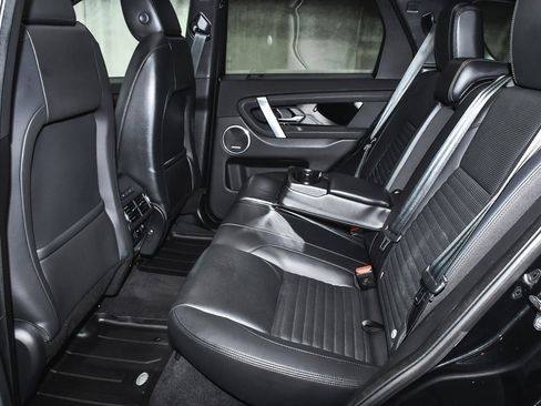 Used 2023 Land Rover Discovery Sport SE image 51