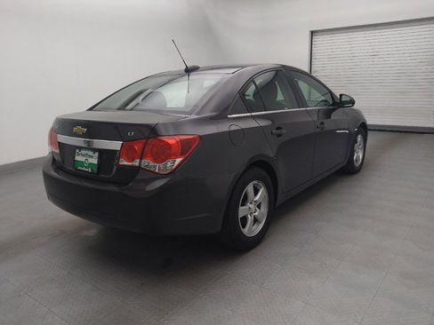 Used 2016 Chevrolet Cruze LT image 10