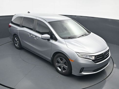 Used 2021 Honda Odyssey EX image 9