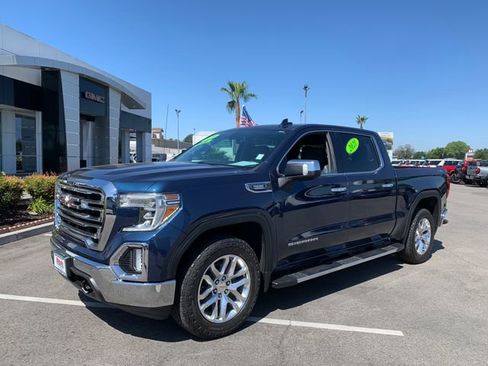 Used 2021 GMC Sierra 1500 SLT w/ SLT Premium Package AWD/4WD image 2
