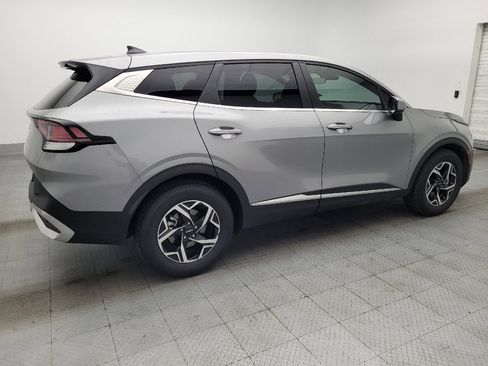 Used 2024 Kia Sportage LX FWD image 10