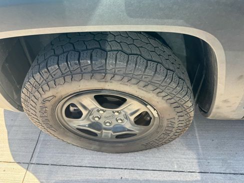 Used 2019 Jeep Renegade Sport AWD/4WD image 7