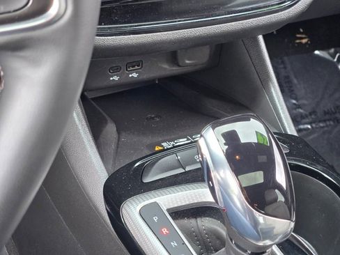 Used 2024 Buick Envista Avenir FWD image 29