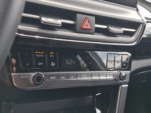 Certified 2026 Kia Seltos S FWD image 15
