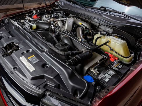 Used 2021 Ford F350 Lariat image 39