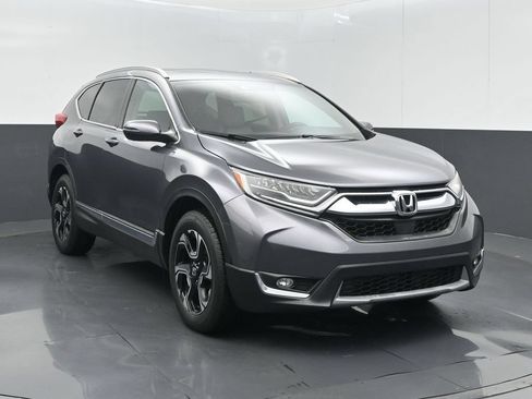 Used 2017 Honda CR-V Touring image 3