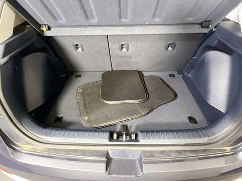 Used 2021 Hyundai Venue image 25