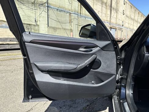 Used 2013 BMW X1 xDrive28i image 30