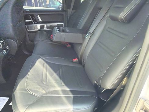 Used 2023 Mercedes-Benz G 550 image 33