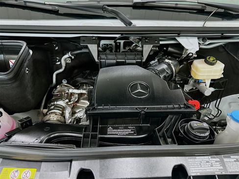 New 2025 Mercedes-Benz Sprinter 2500 image 28