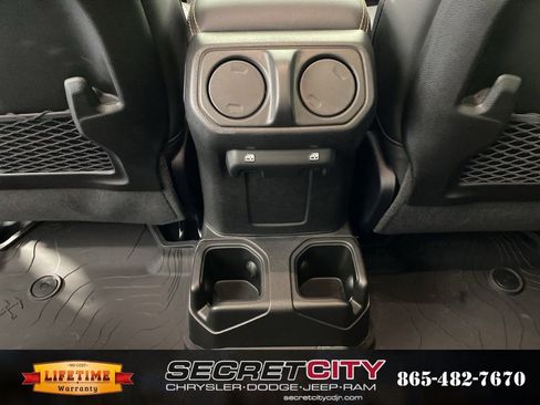 New 2026 Jeep Gladiator Sport image 29