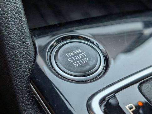 Certified 2023 Kia Sportage X-Pro AWD/4WD image 32