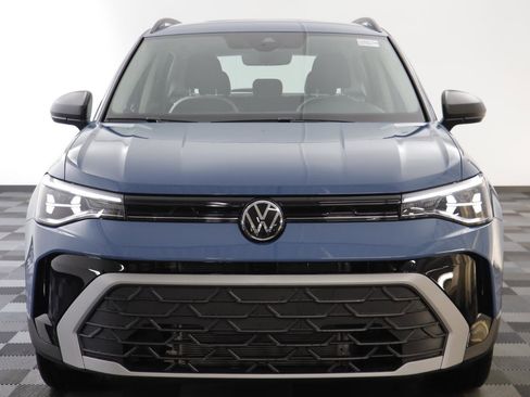 New 2026 Volkswagen Taos S image 20