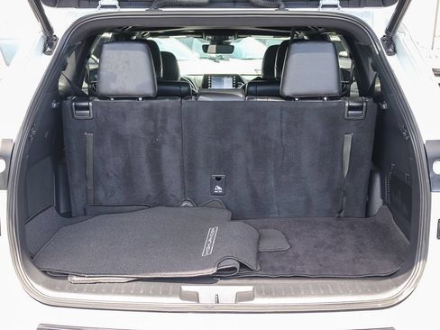 Used 2022 Toyota Highlander XSE FWD image 26