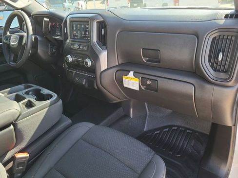 Used 2025 GMC Sierra 1500 Pro w/ Pro Value Package image 27