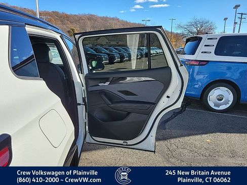 New 2026 Volkswagen Tiguan SE R-Line image 45