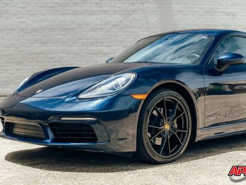 Used 2018 Porsche 718 Cayman RWD image 48