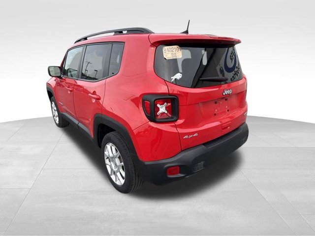 Used 2022 Jeep Renegade Latitude AWD/4WD image 6