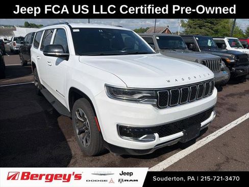 Certified 2024 Jeep Wagoneer L Series III w/ Flexible Seating Group AWD/4WD image 1