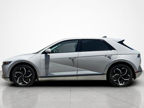 Used 2024 Hyundai Ioniq 5 Limited RWD image 2