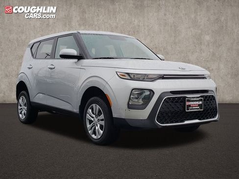 Used 2021 Kia Soul LX image 1