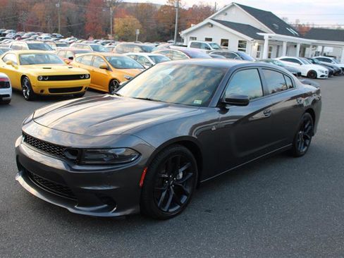 Used 2019 Dodge Charger Scat Pack image 4