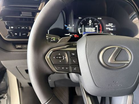 Certified 2026 Lexus TX 350 AWD w/ Technology Package image 15